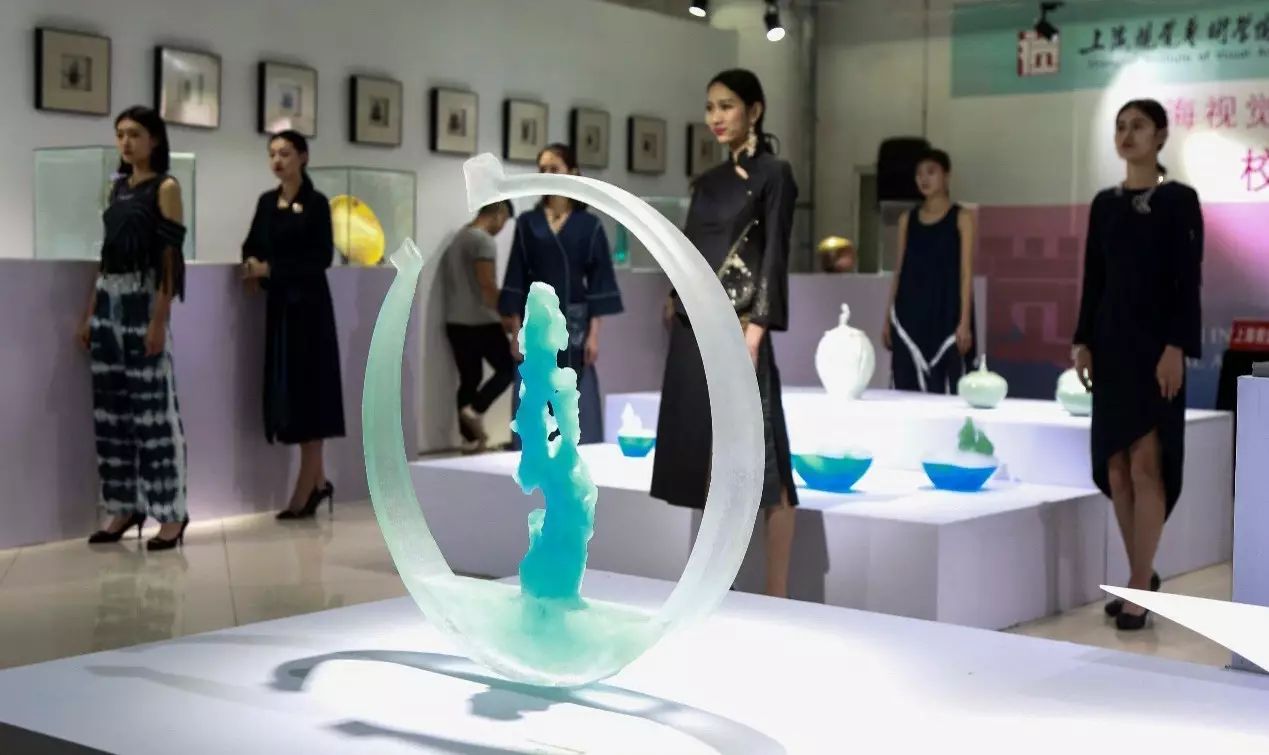 效应·影响力】时尚设计学院参展第17届中国(淄博)国际陶瓷博览会