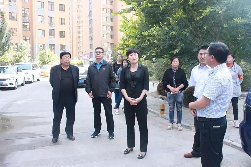 为进一步推动我市"创城"工作进度,近日,通辽市政府副市长崔景英带领科