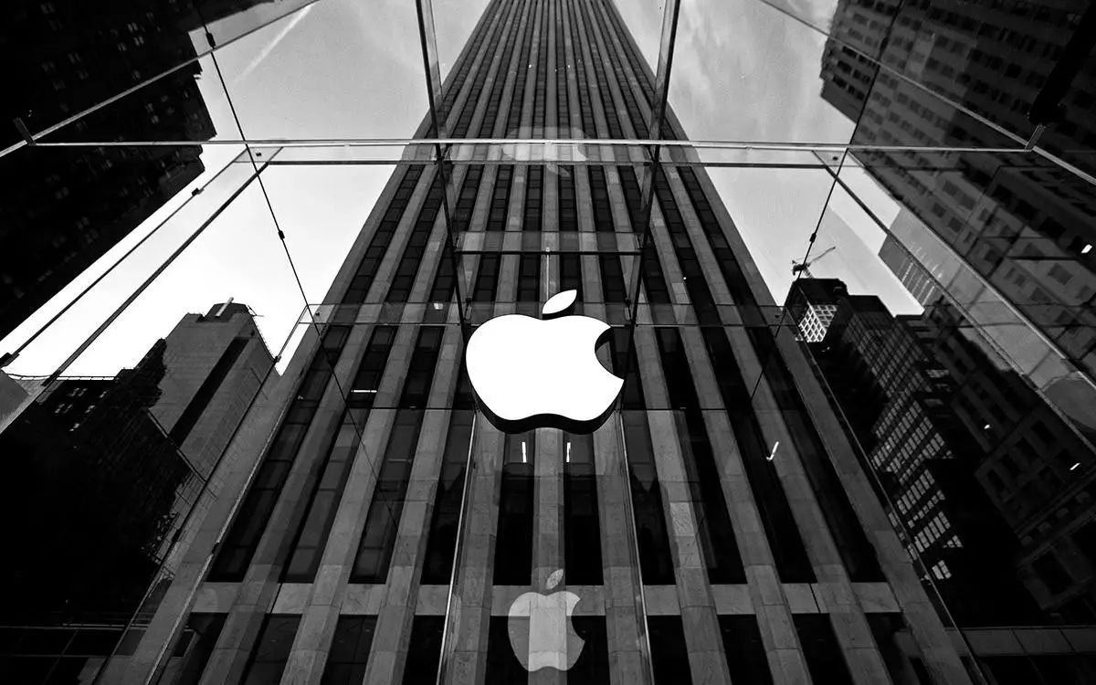 iPhone 8还没发布 苹果市值就跌去半个京东:能重回中国市场第一?-搜狐财经