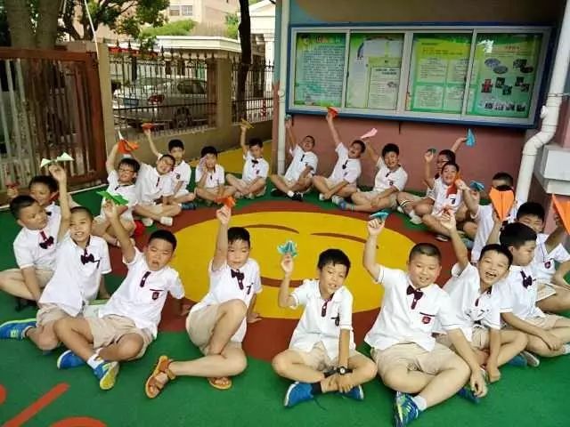 我们的美好时光——书生小学五,六年级班级集体照展播