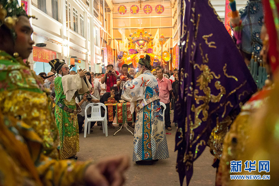 马来西亚华人社区庆祝中元盛会