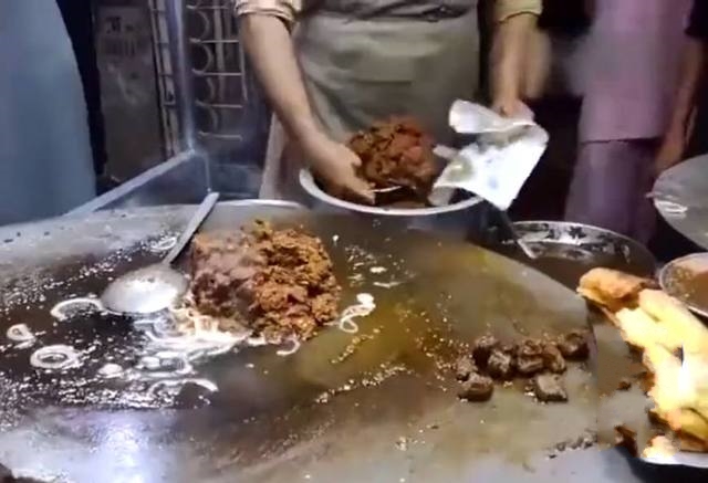 最美味印度五香炒牛粪配饼,你敢吃吗(图文视频)