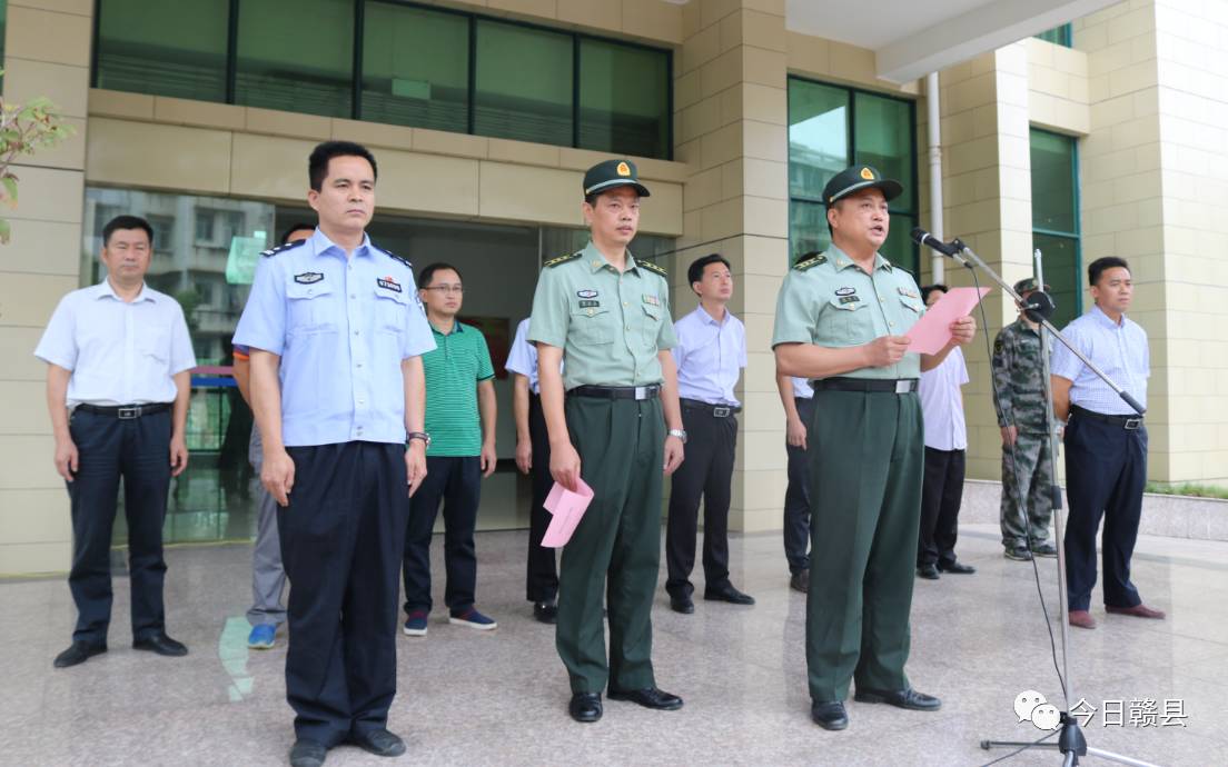 【送别亲人】今天赣县欢送新兵现场简直….