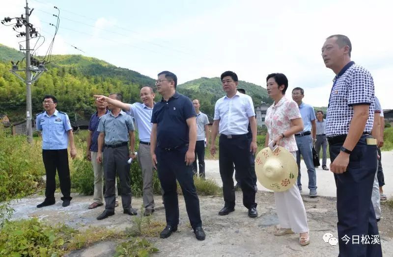 【四比六促】 副市长钟文龙一行到松溪县开展精准扶贫