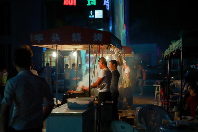 开小吃店撑起一个家他的b体育成功的秘诀就在于两个“更”(图3)