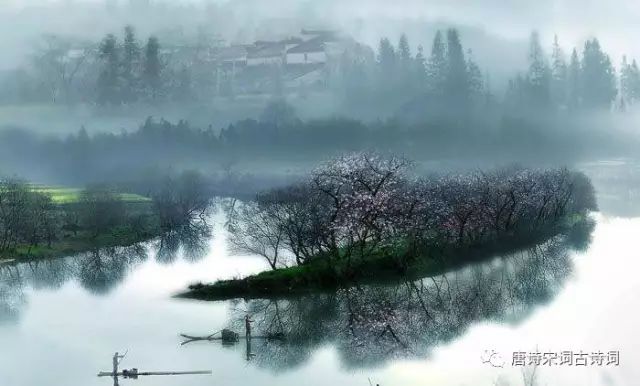 一川烟草,满城风絮,梅子黄时雨 | 青玉案·凌波不过横塘路