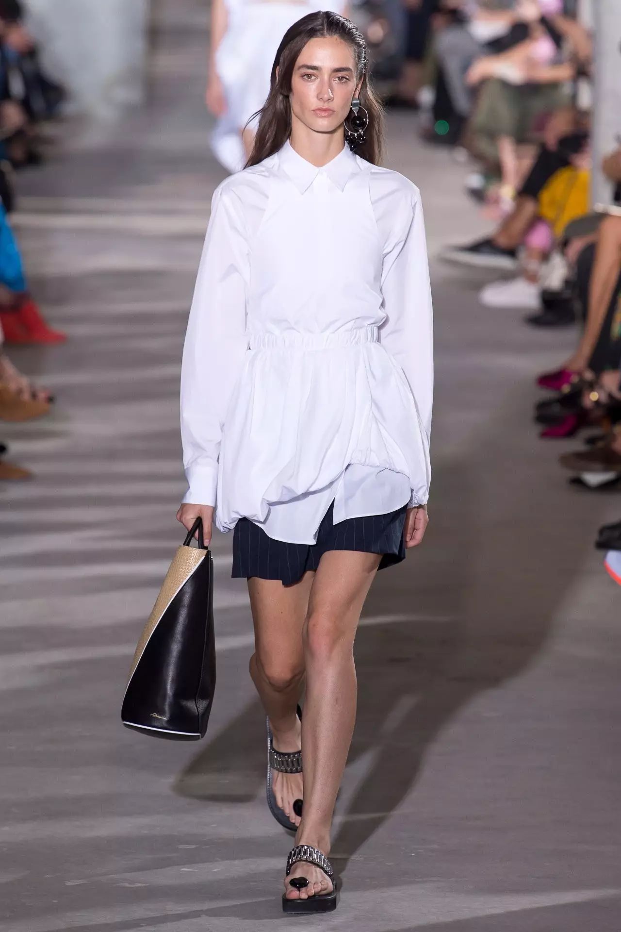 华裔设计师:林能平 3.1 phillip lim 2018春夏时装大秀!