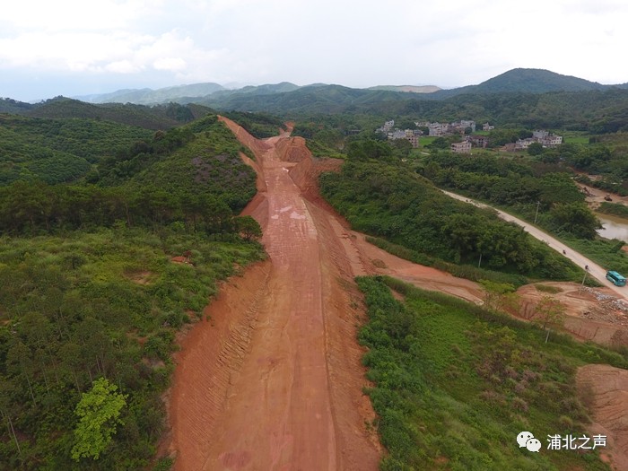 g359浦北县东绕城二级公路建设稳步推进