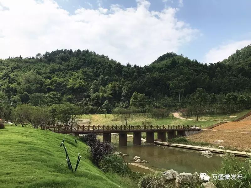 【旅游"十里河滩,梦里水乡—万盛鱼子岗蜕变照惊艳你的双眼!