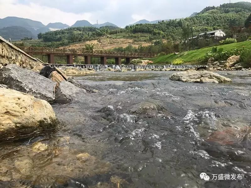 【旅游"十里河滩,梦里水乡—万盛鱼子岗蜕变照惊艳你的双眼!