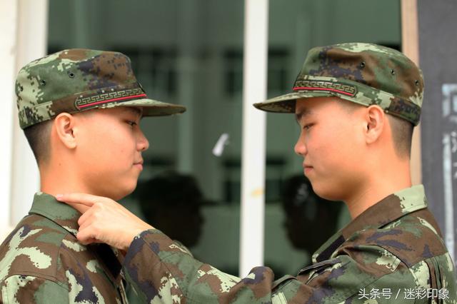 广西崇左:武警双胞胎兄弟的"兵之初"