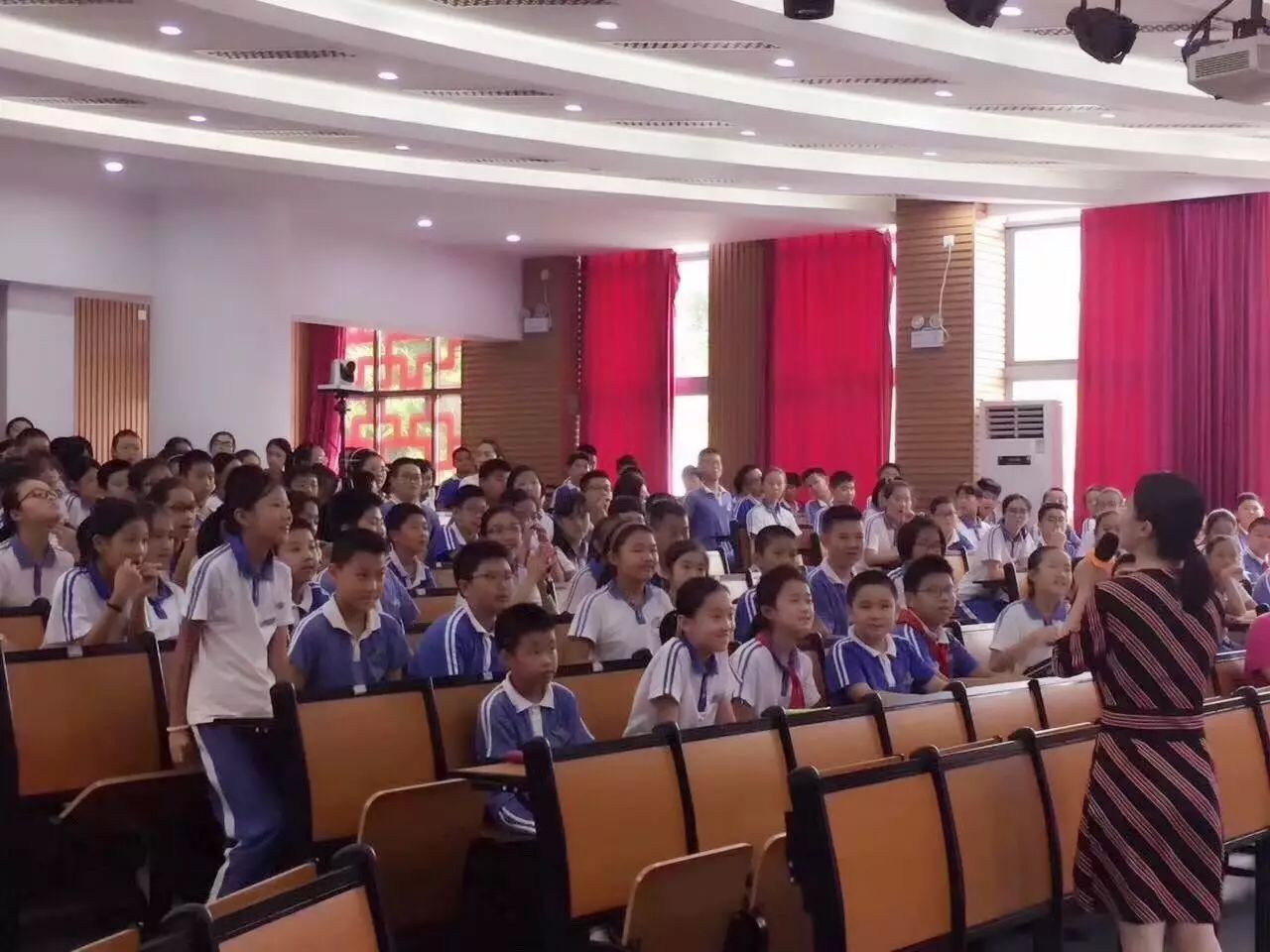 博沃思教育校园公益讲座第一站——深圳南山区卓雅小学