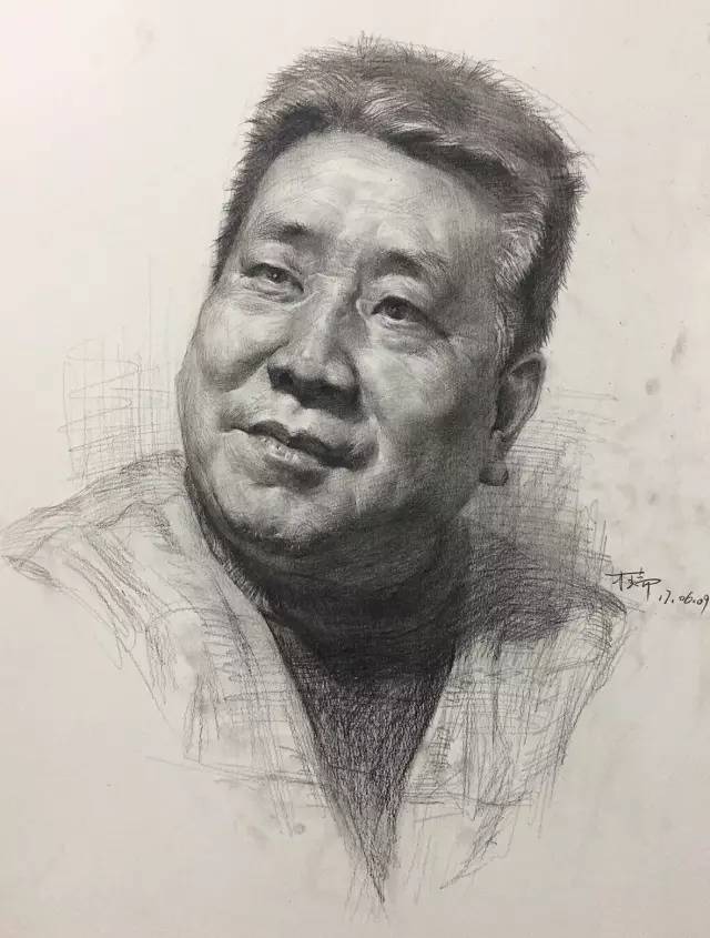 直击现场于才瑞素描头像全国巡讲走进江苏姜堰美术学校