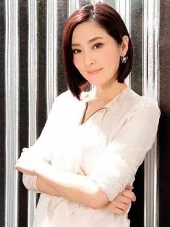 曾是tvb二线女演员,29岁就坐拥3亿,这位大佬的女人不简单