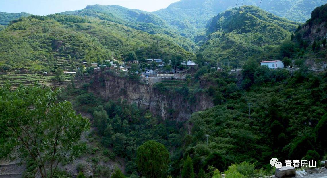 一个隗"的芦子水;画家写生地的议合村椅子圈;还有北京的最高村宝水村