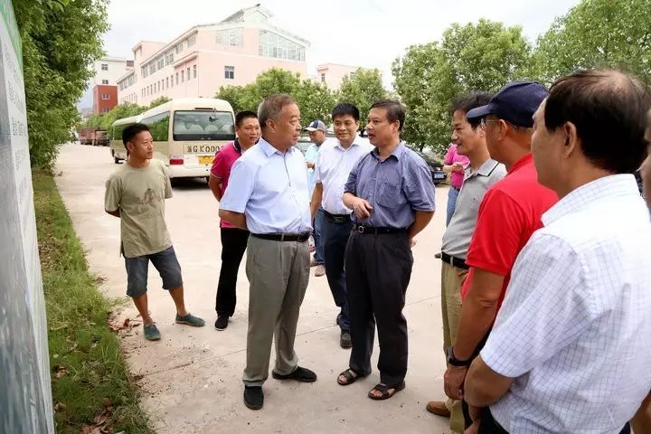 省农科院党委书记汤勇一行莅临花园为花园农业提升出谋划策