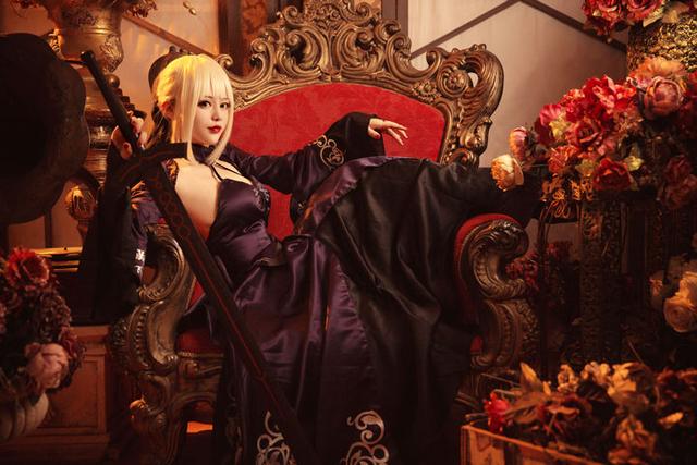 「fate/grandorder」黑化saber,冷酷无情的亚瑟王cos