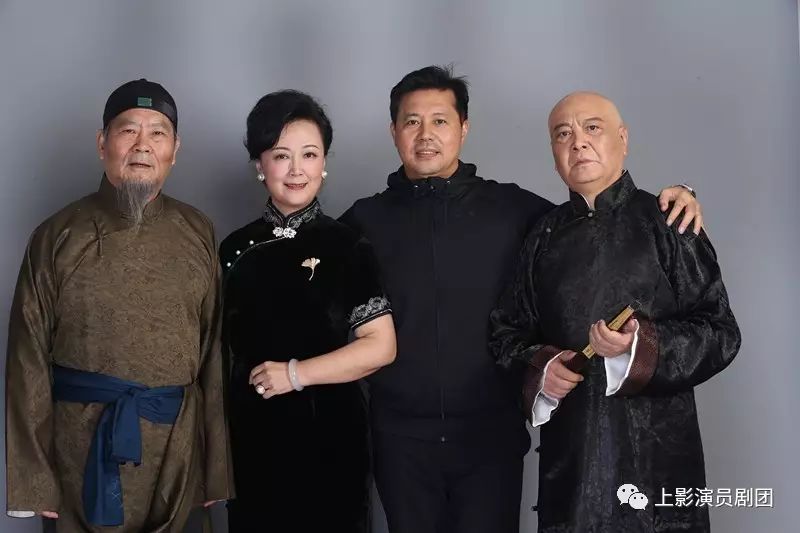 演员剧团团长佟瑞欣表示,上影演员剧团自建团以来一直坚持舞台创作