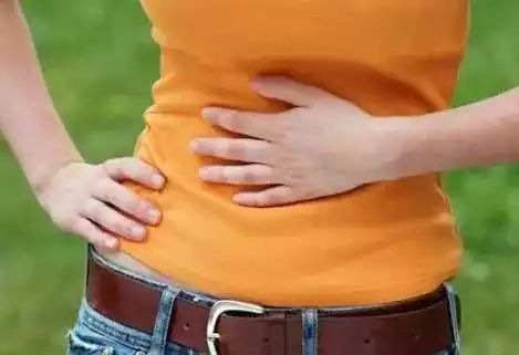 女性小腹疼痛主要是由于以下几种情况导致