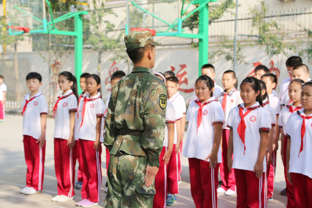 【少年军校】济南市章丘区汇泉小学上好习惯第一课 少年军校促成长