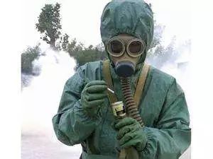 化学武器通过包括窒息,神经损伤,血中毒和起水疱在内的令人恐怖的反应