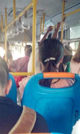 【摆白】在云阳,公交车上到底该不该让座.