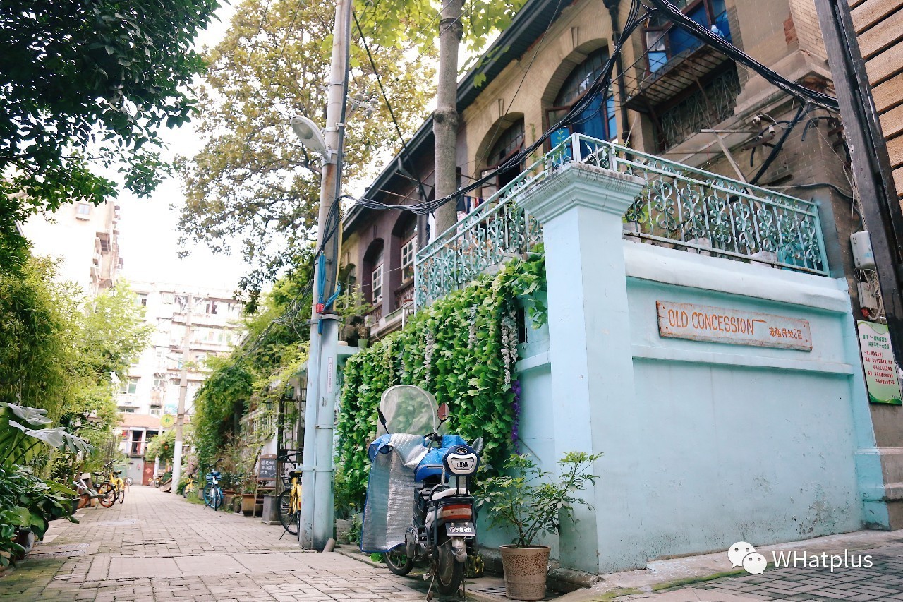 汉润里地处南京路,闹市中心,却自带剥离喧嚣的神奇能力,汉润里真是