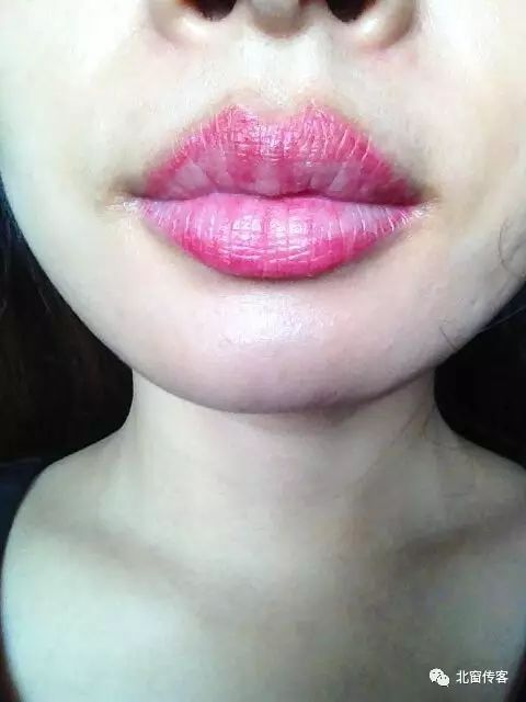 【漂唇视频】水晶唇快速上色,不肿胀技巧.