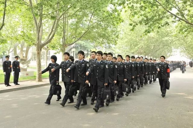 警察学院招聘_圆你一个警察梦 三所著名公安院校招录信息都在这里啦(2)