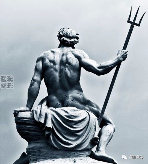 【资料】男人体雕塑:身材健美,富有力量感的具象写实"肌肉男"