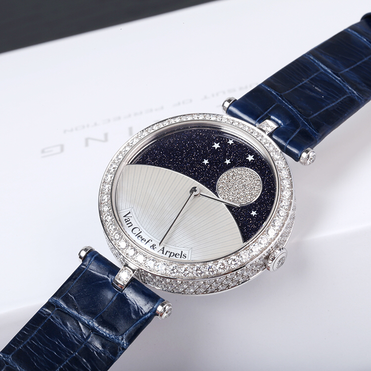 原标题：vca 梵克雅宝手表 专柜售价88万 女神 白富美最爱