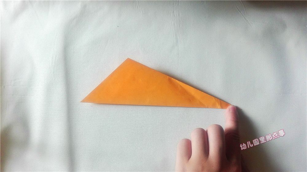 幼儿园亲子手工折纸DIY之长颈鹿图片