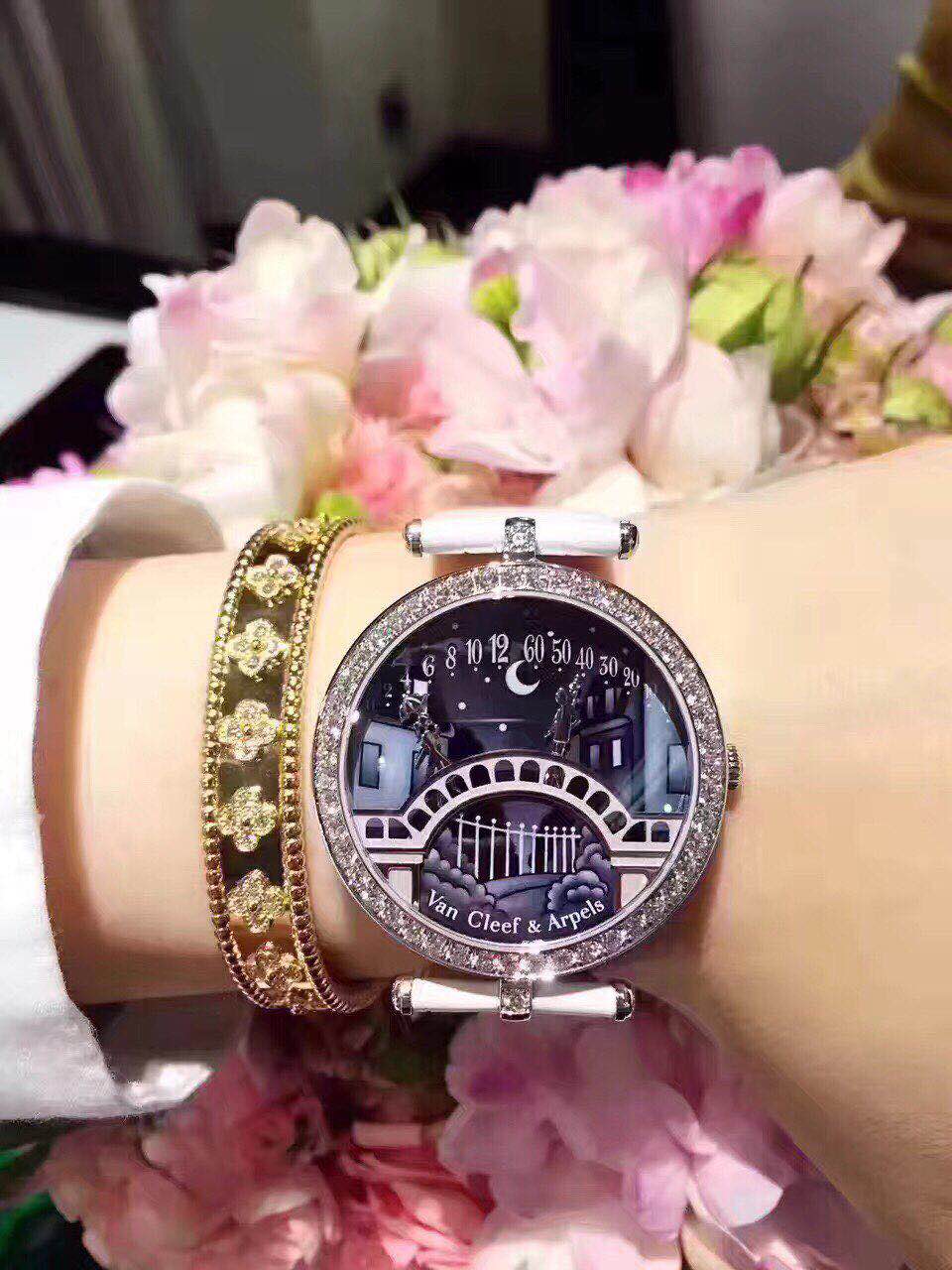 原标题：vca 梵克雅宝手表 专柜售价88万 女神 白富美最爱