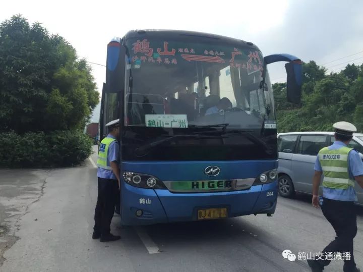 以安全的名义迎接小长假,鹤山的交警蜀黍这样做!_搜狐汽车_搜狐网