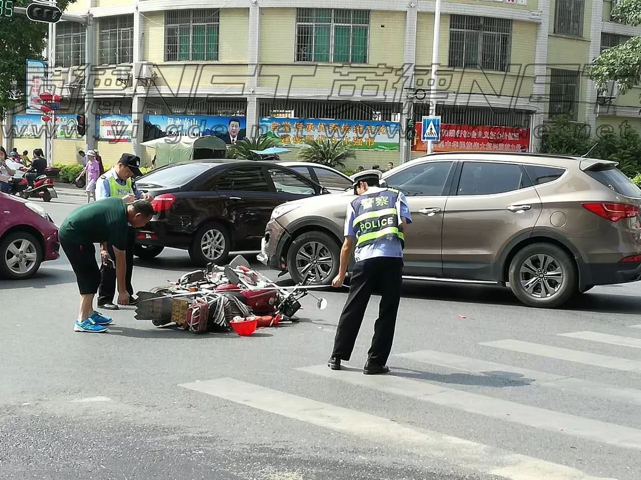 英德这条路半天时间发生三起车祸!医护及交警均到了