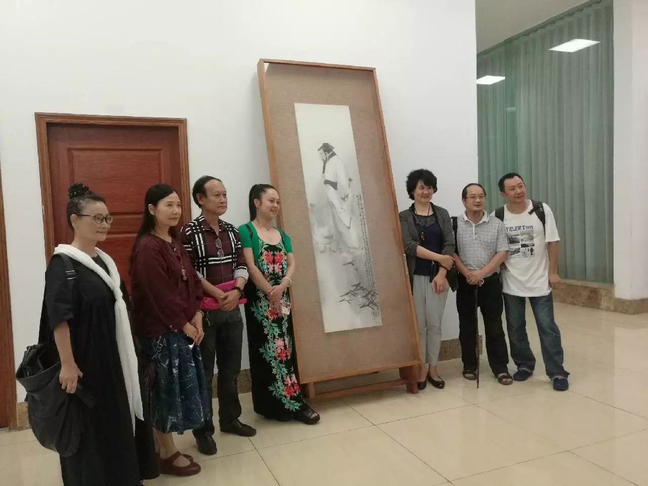 我院专职画家罗智慧,张剑,钱磊参加"相自心生"五人人物画展于9月22日