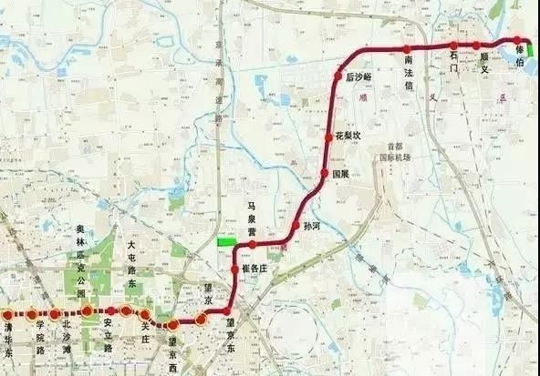 大秦铁路(大同-秦皇岛),京承铁路(北京-承德)穿越顺义全境.