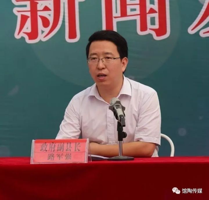 发布会上,馆陶县政府副县长,寿山寺乡党委书记路军强介绍了黄瓜小镇