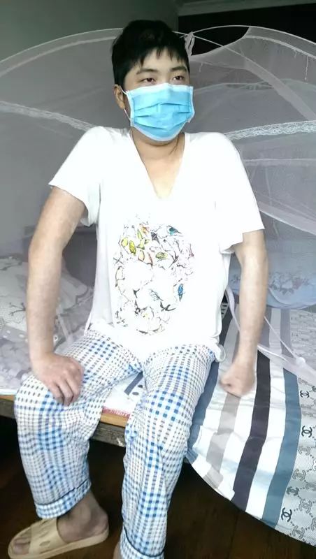 汪启旺(急性淋巴白血病,干细胞移植后排异)男孩,16岁 籍贯:江西省