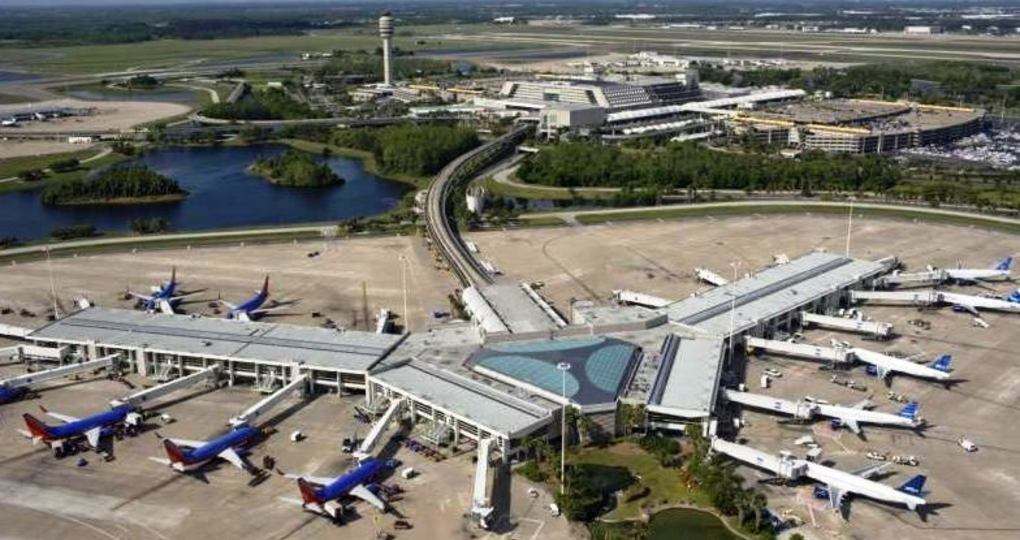 新泽西州纽瓦克自由国际机场被评为"巨型"机场排名最差的机场,获得了