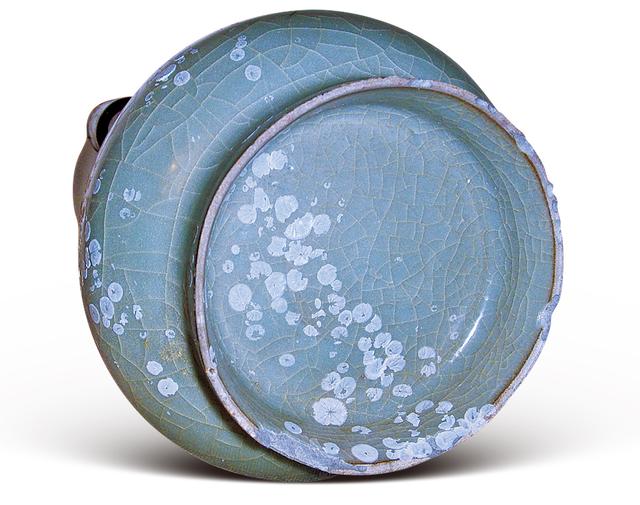古陶瓷鉴定研究通过釉面的光感来鉴别新老瓷器