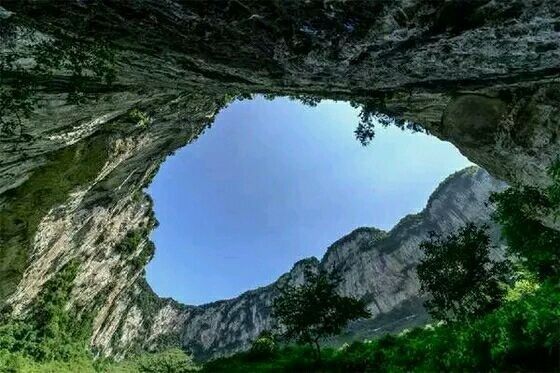 旅游 正文  镇雄天坑溶洞群 乌蒙深处"俏佳人" 几十年与世隔绝隐居