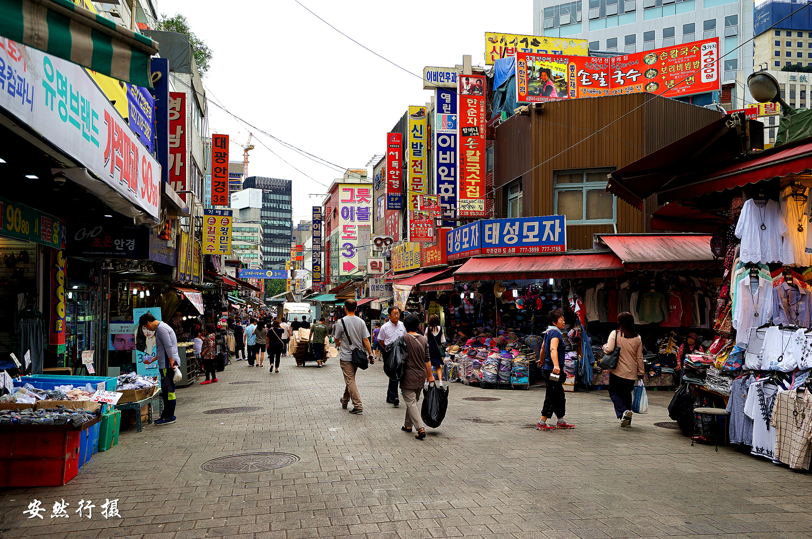 首尔必游南大门市场,应有尽有吃逛两相宜