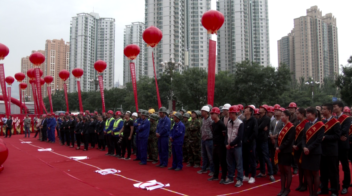 甘肃首个“千万级”连廊诞生金城再添城市新坐标！(图2)