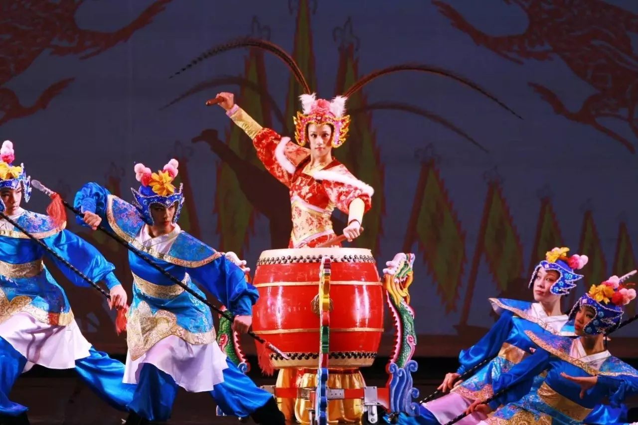 传播中国鼓文化感受中国鼓魅力 2023首届青岛中国鼓艺术节开幕