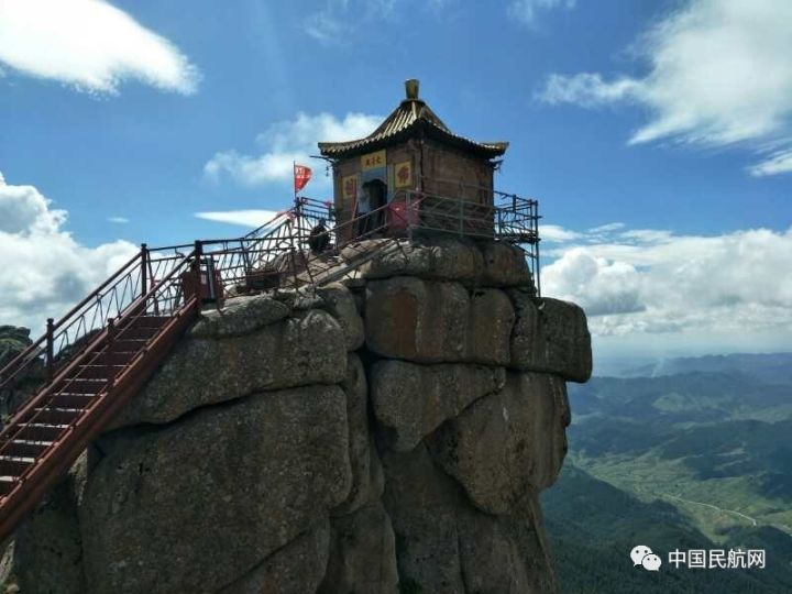 芦芽山太子殿