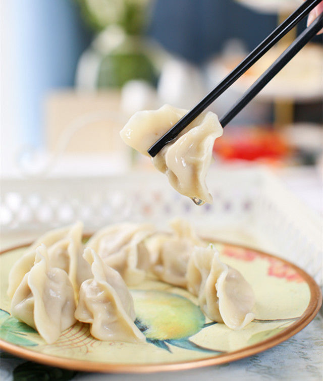 薄皮大馅儿的水饺