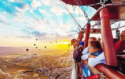 你是否期待去土耳其乘坐热气球领略异域风光?