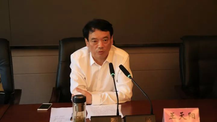 王天阳副市长会议最后,王天阳副市长对现场会给予高度评价,要求各县