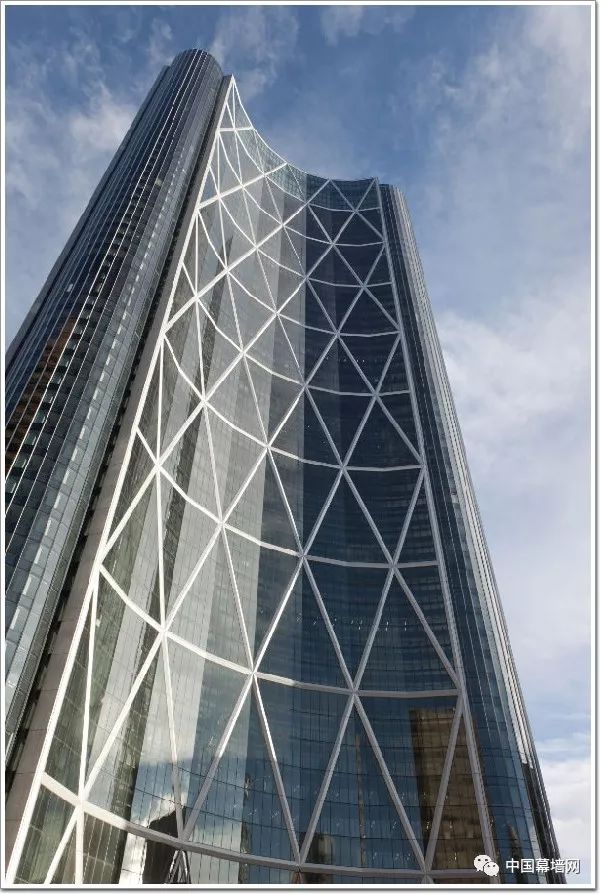 【工程】加拿大西部最高建筑——237米"弓塔"弯曲幕墙
